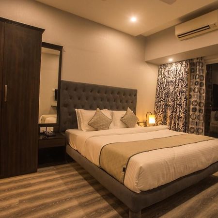 Encore Suites Goa Панаджі Екстер'єр фото